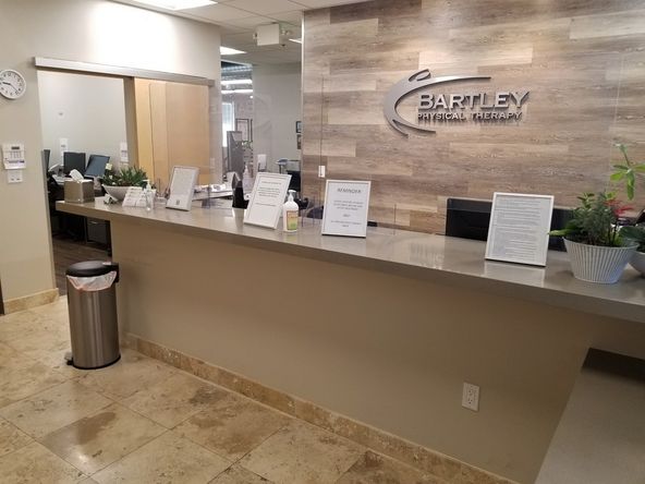 2166 N Moorpark Rd, Thousand Oaks, CA 91360